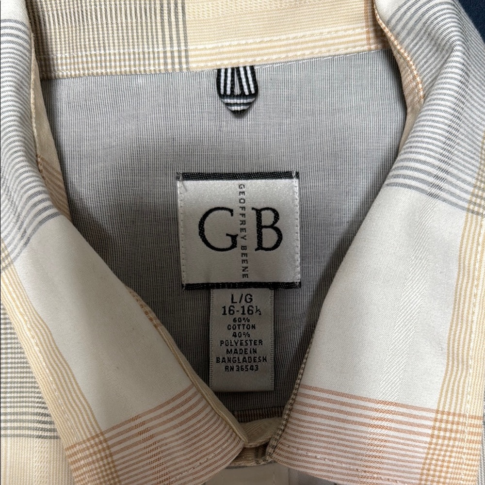 Geoffrey Beene Men’s SZ L (16-16 1/2) Checkered Short Sleeve Button Down Shirt - Picture 3 of 10